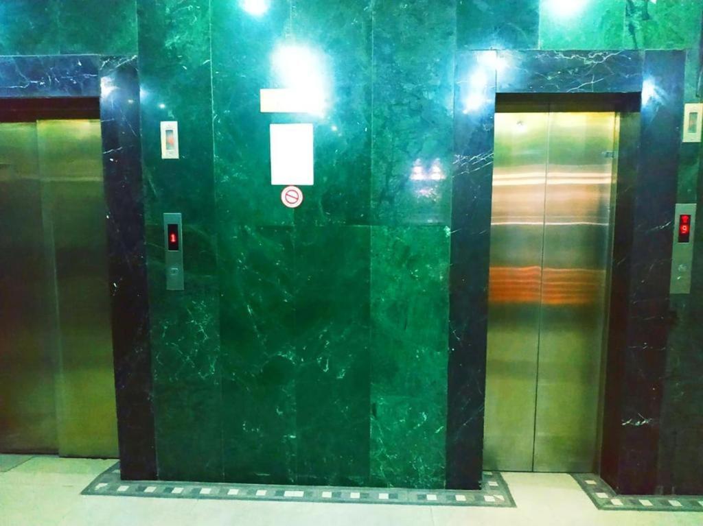 Sea View Couple Apartmant At Boulvard,Near Nizami Street Baku Exterior photo
